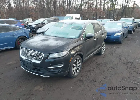 2019 Lincoln Mkc Reserve z USA, uszkodzony, nr VIN 5LMCJ3D94KUL33584